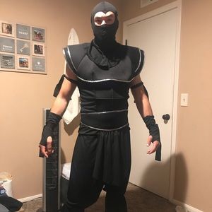 Men’s ninja costume